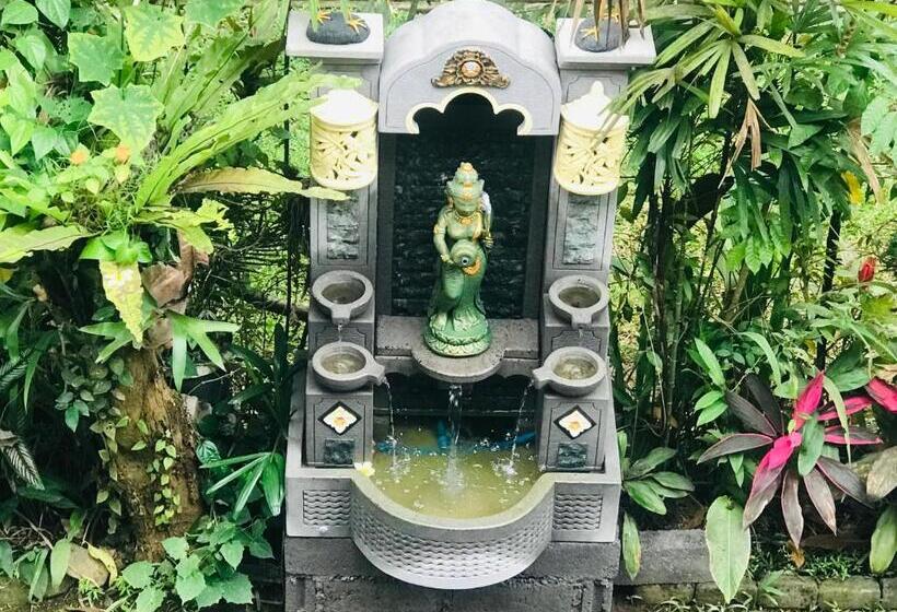 צימר Suastika Guest House Ubud