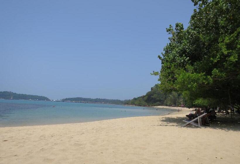 민박 Bangbaobeach Resort