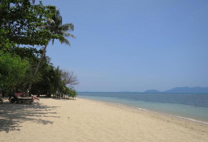 민박 Bangbaobeach Resort