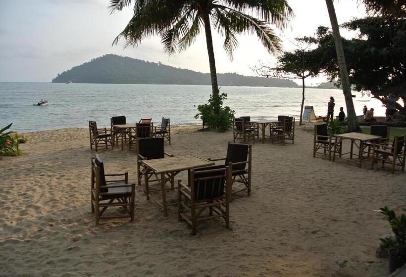 민박 Bangbaobeach Resort