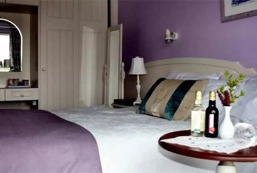 Gorman S B&b