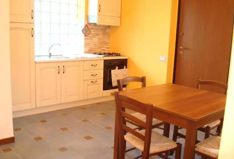 Aamiaismajoitus (B&B) Guest House Mare E Luna