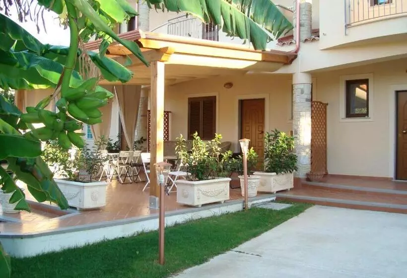 Aamiaismajoitus (B&B) Guest House Mare E Luna