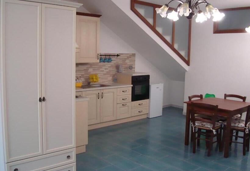 Bed and Breakfast Guest House Mare E Luna