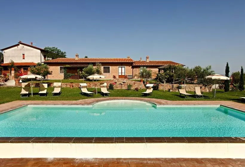 ホテル Agriturismo Pratovalle