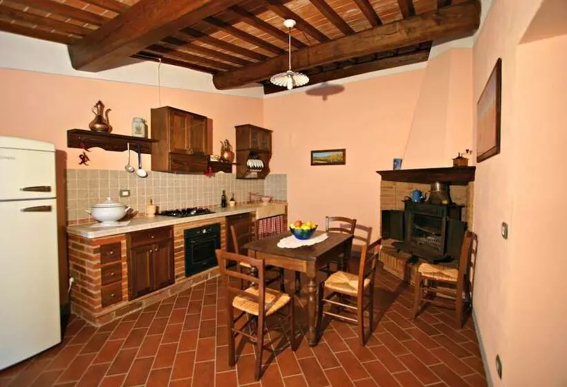 ホテル Agriturismo Pratovalle