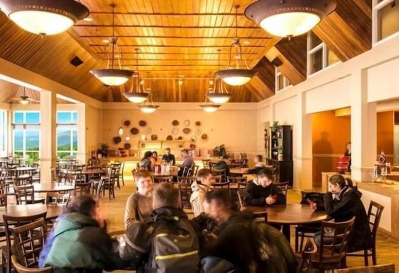 호텔 Amicalola Falls State Park And Lodge