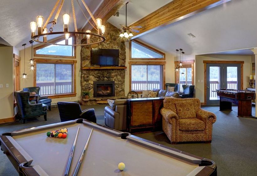 בית מלון כפרי Beaver Creek Lodge