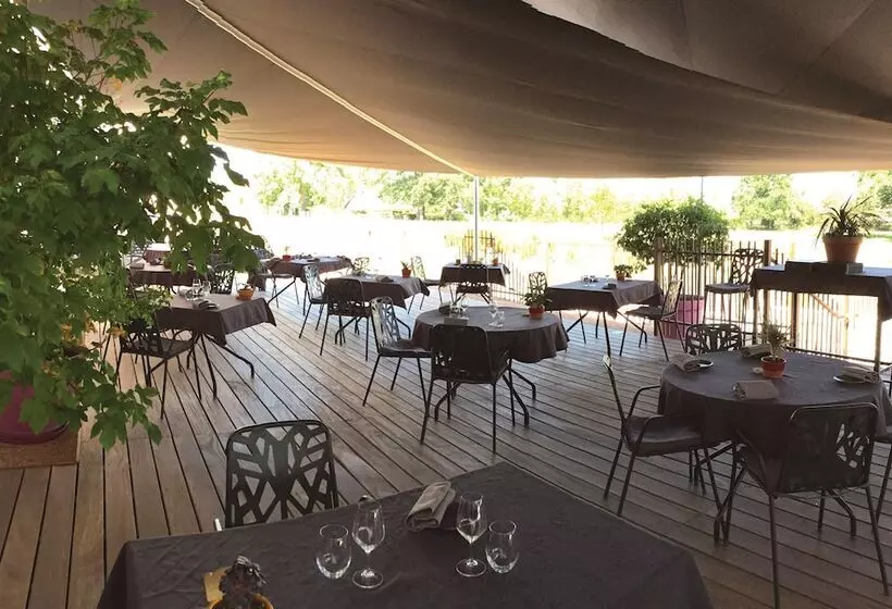 ホテル Château Du Bost   Teritoria