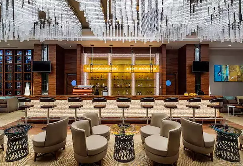 ホテル Doubletree By Hilton Istanbul Topkapi