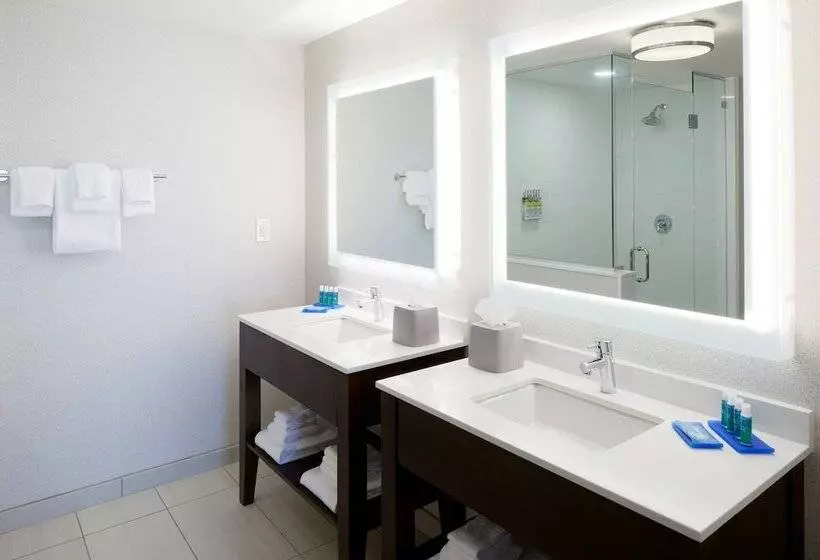 Hotelli Holiday Inn Express & Suites   Cincinnati North   Liberty Way, An Ihg