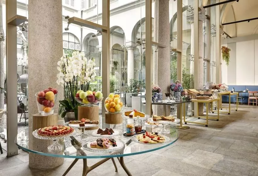 هتل Indigo Milan   Corso Monforte, An Ihg