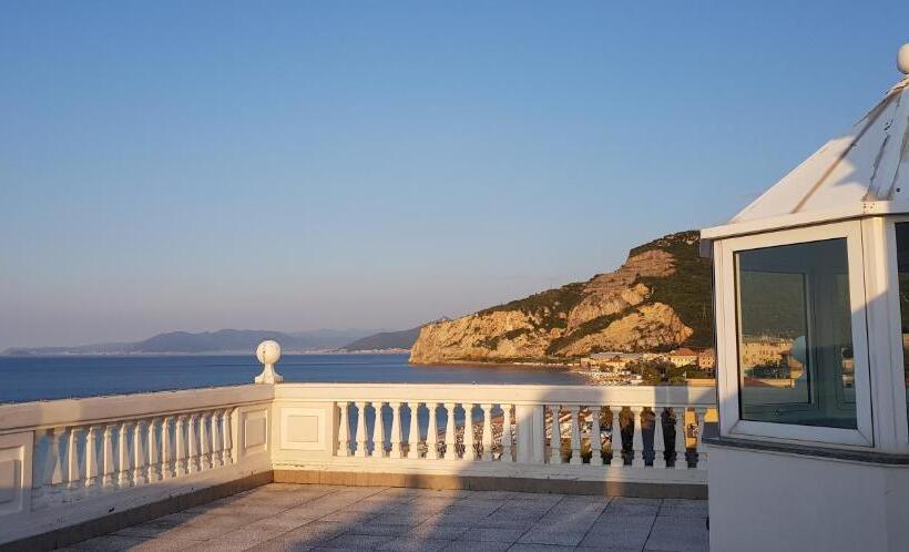 فندق Lido Resort