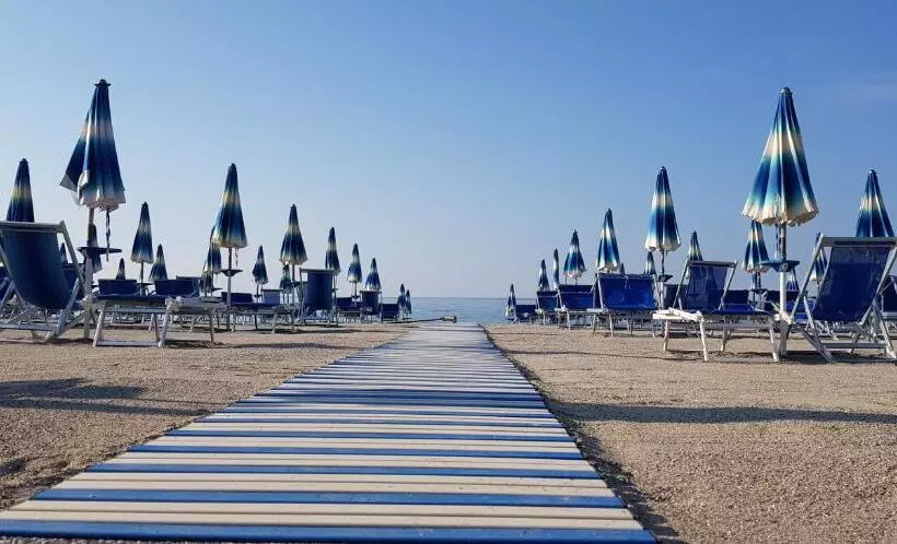 ホテル Lido Resort