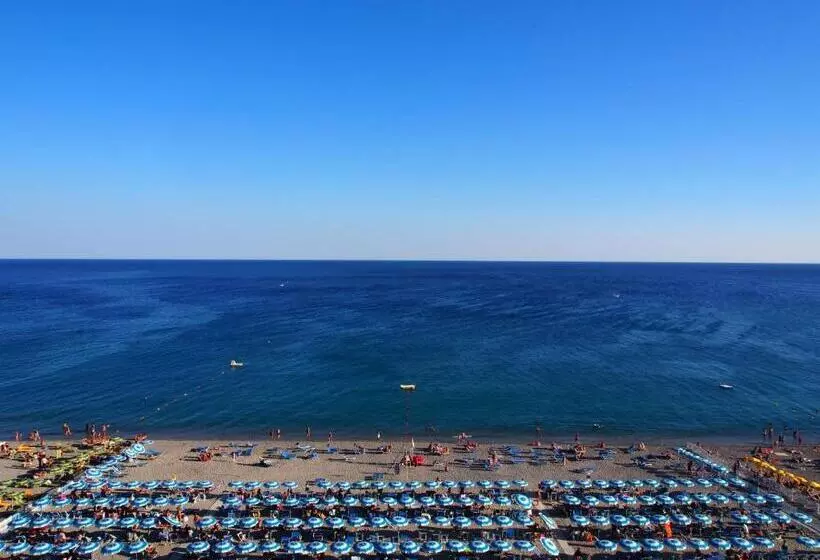 ホテル Lido Resort