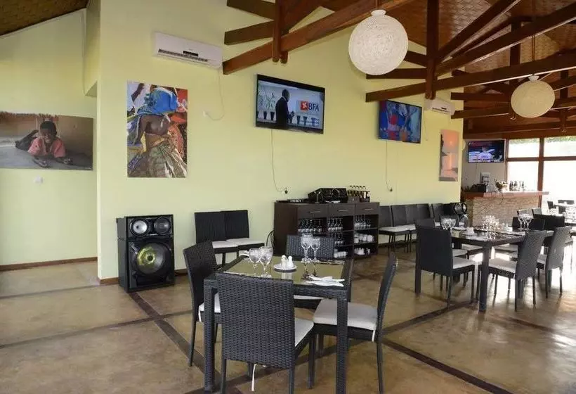 ホテル Natura Tete