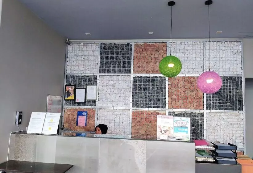 ホテル Nur Temerloh