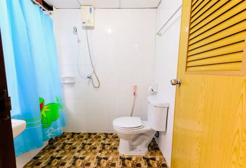 ホテル Sananwan Beach B&b