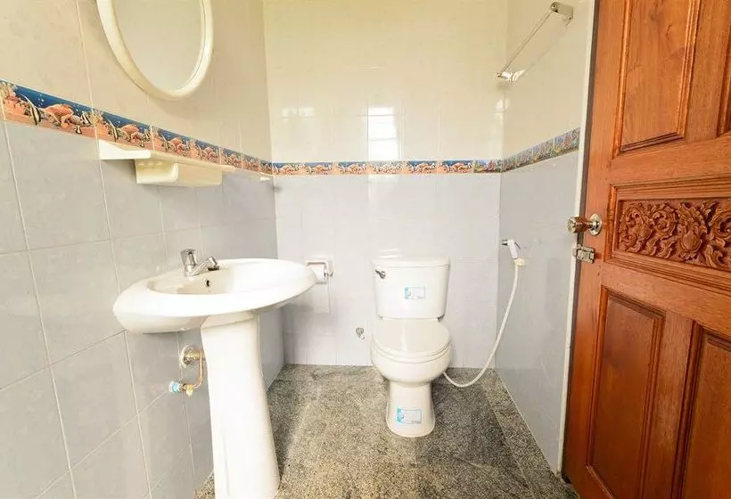 ホテル Sananwan Beach B&b