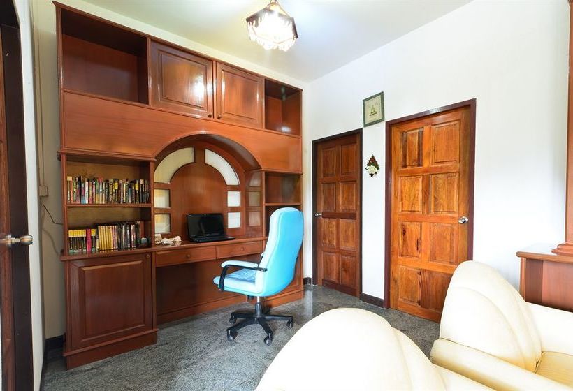 Szálloda Sananwan Beach B&b