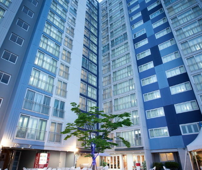 ホテル The Bluehill Resort