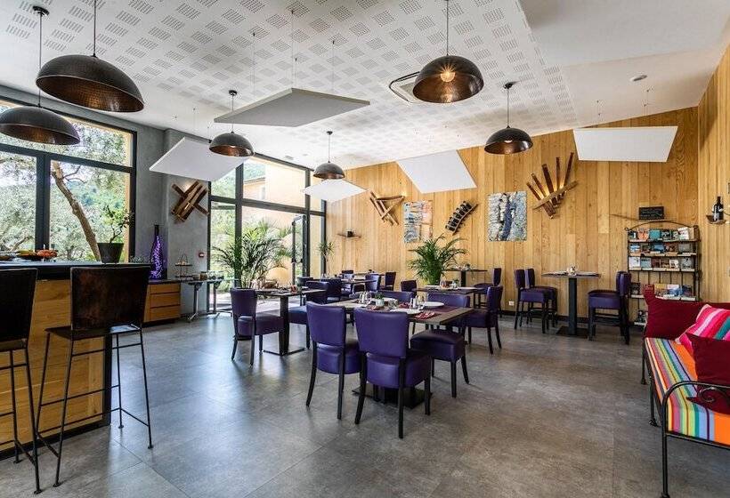 Le Clos Saint Michel & Spa