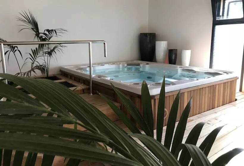 Le Clos Saint Michel & Spa
