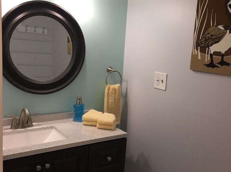 Shady Acres Bed And Breakfast