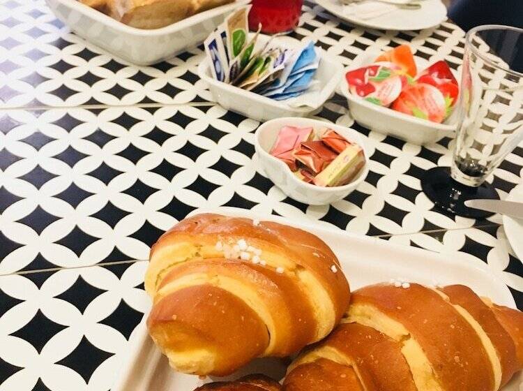 هتل Affittacamere B&b Grande Archivio Napoli