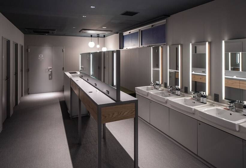 فندق Capsule Plus Yokohama Sauna & Capsule