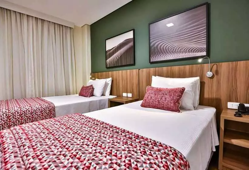 ホテル Comfort Mogi Guaçu