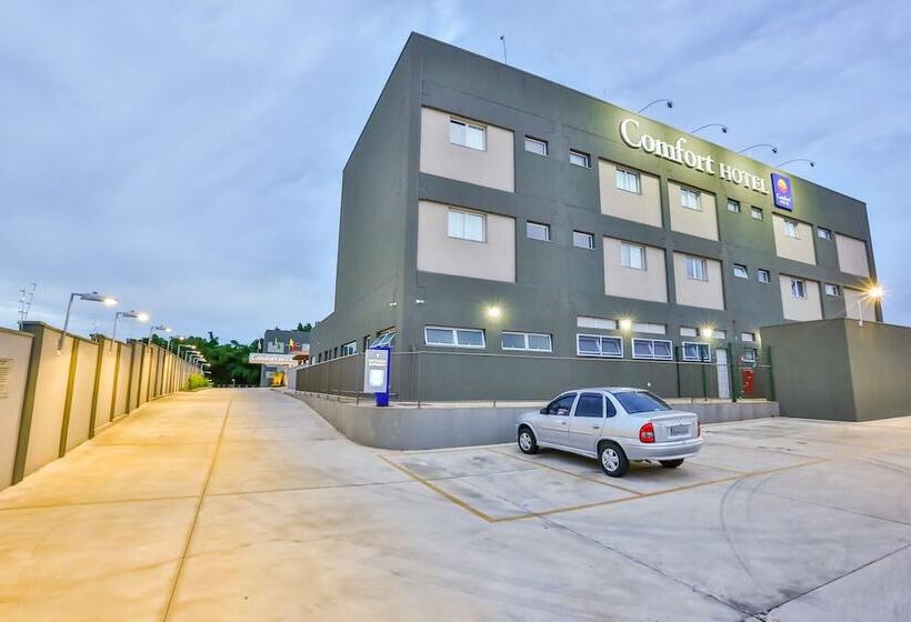 Отель Comfort Mogi Guaçu