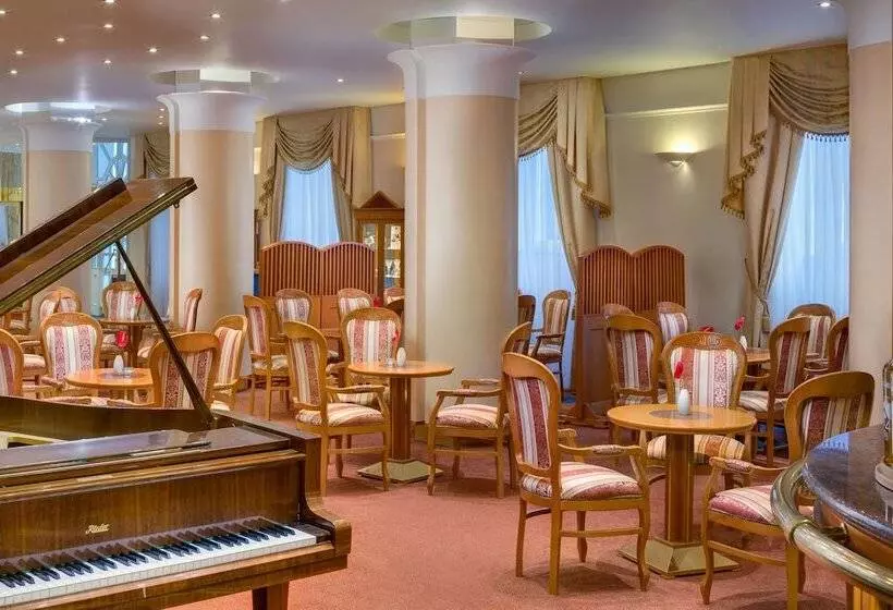 هتل Ensana Centrální Lázně   Maria Spa