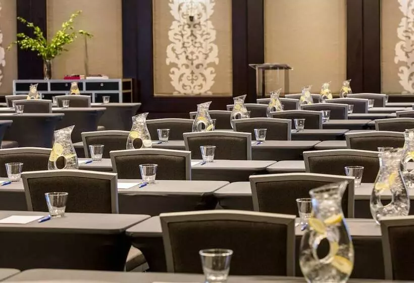 Kimpton Tryon Park Hotel, An Ihg