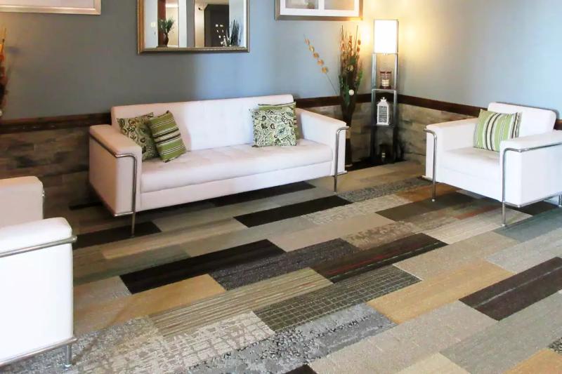 Отель Quality Inn