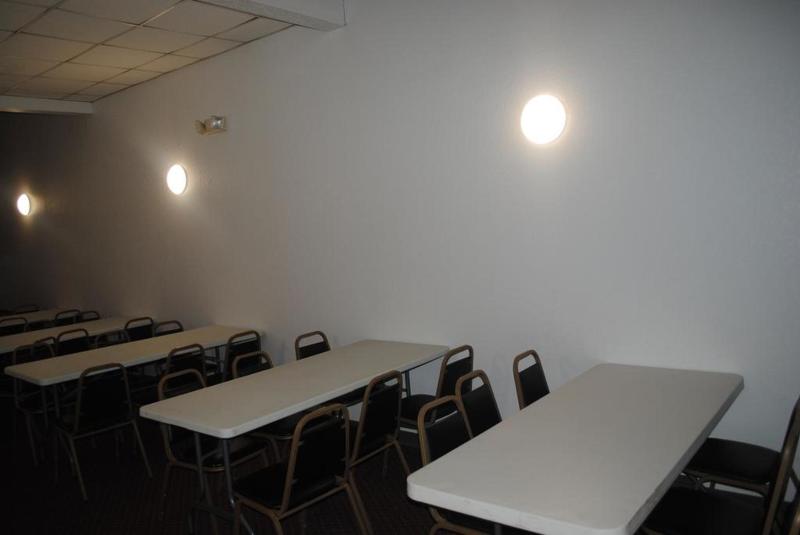 Отель Quality Inn