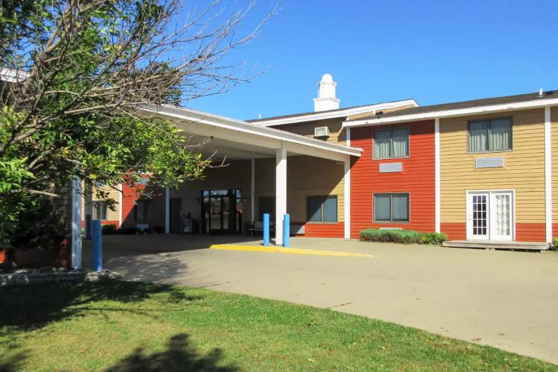 Отель Quality Inn