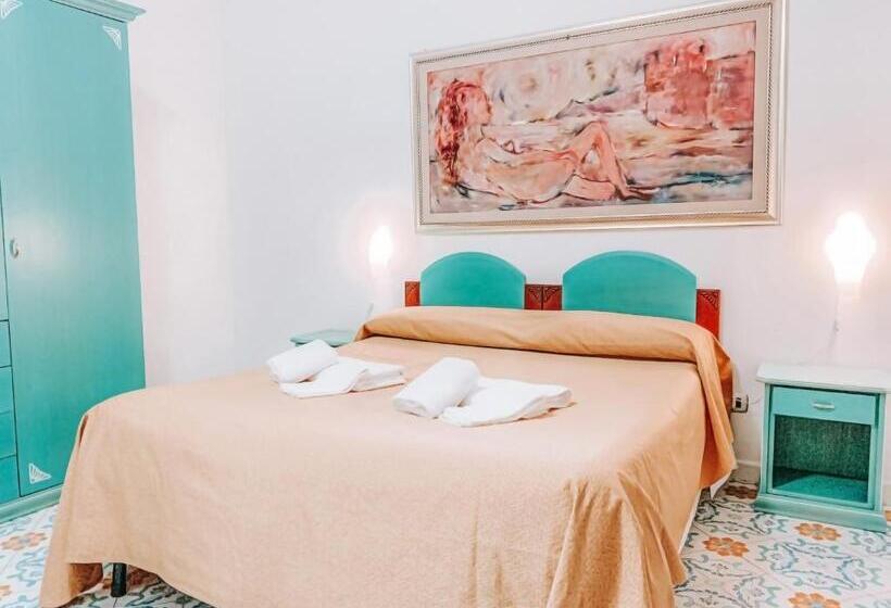 בית מלון כפרי Residence Antigua