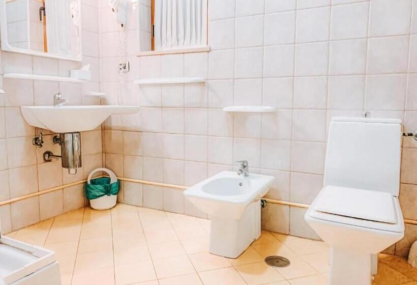 בית מלון כפרי Residence Antigua