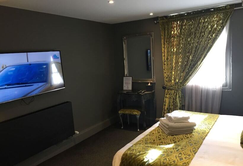 בית מלון כפרי The Peacock