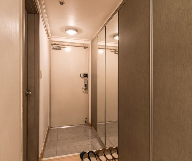 فندق The Uno Residence