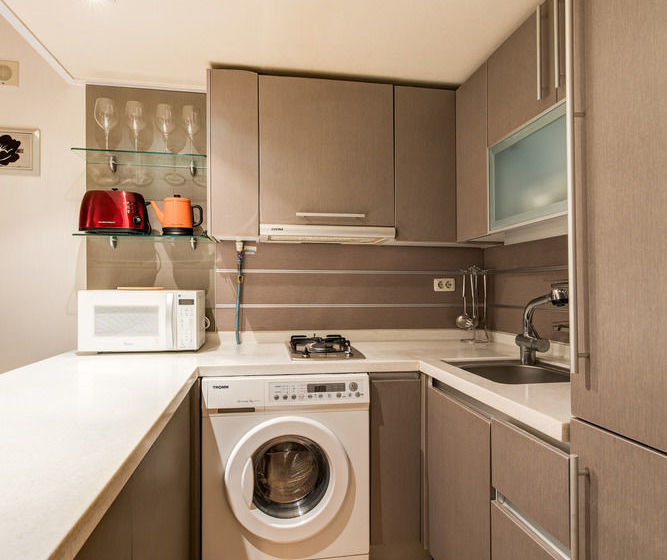 فندق The Uno Residence