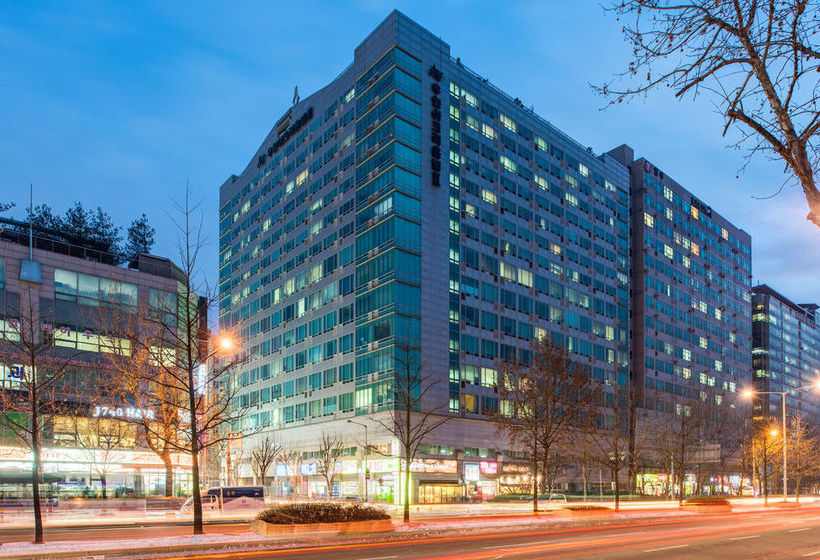 فندق The Uno Residence