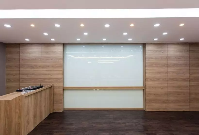 Hotelli Villa Baron Sha Plus