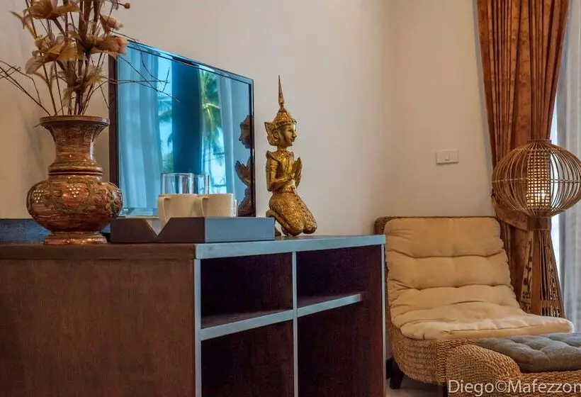 Natien Beach Villa