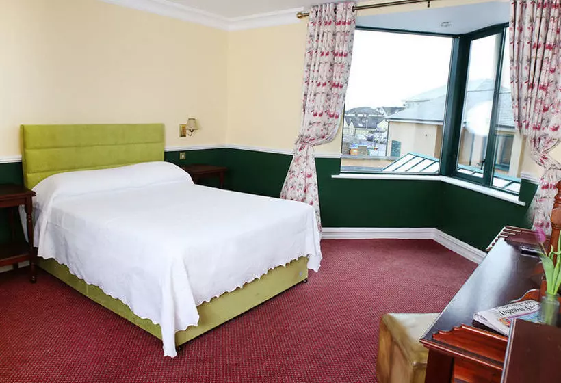 Reddans Of Bettystown Luxury Bed & Breakfast, Restaurant And Bar