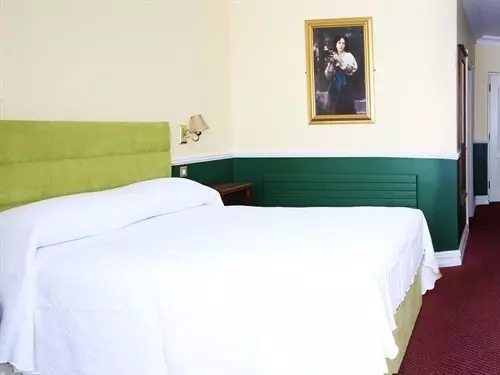 Reddans Of Bettystown Luxury Bed & Breakfast, Restaurant And Bar