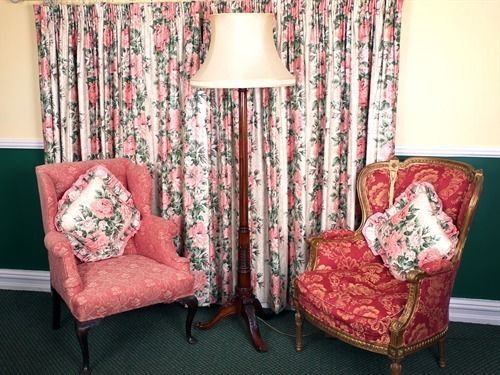 Reddans Of Bettystown Luxury Bed & Breakfast, Restaurant And Bar