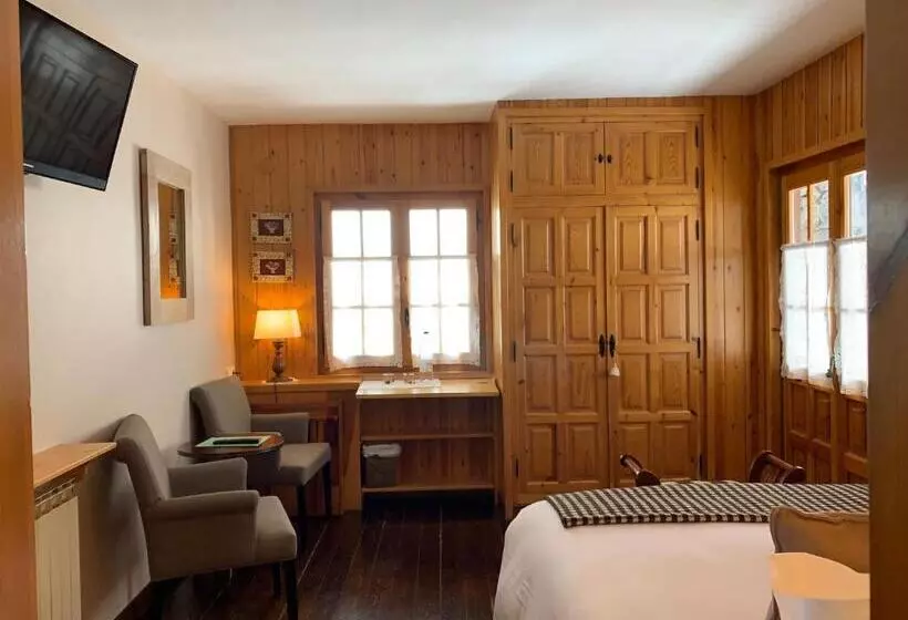 ベッドアンドブレックファースト El Xalet De Taüll Hotel Rural