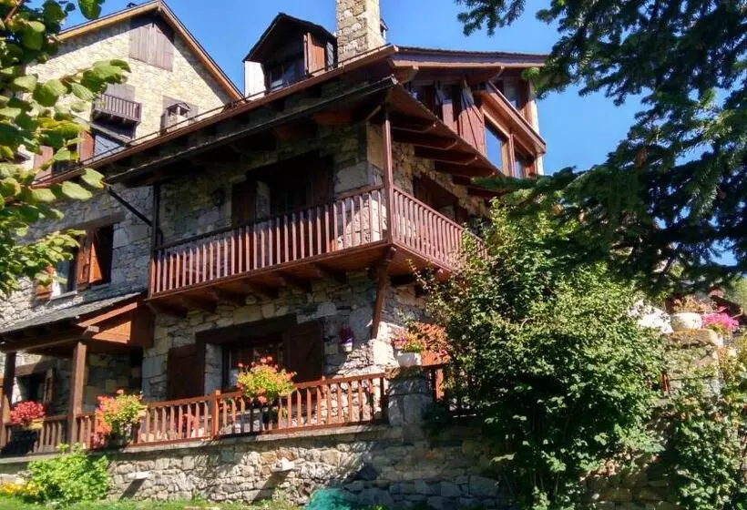 ベッドアンドブレックファースト El Xalet De Taüll Hotel Rural